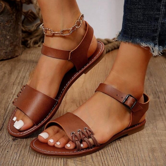 SHEIN Strappy Faux Leather Sandals - Picture 5 of 8